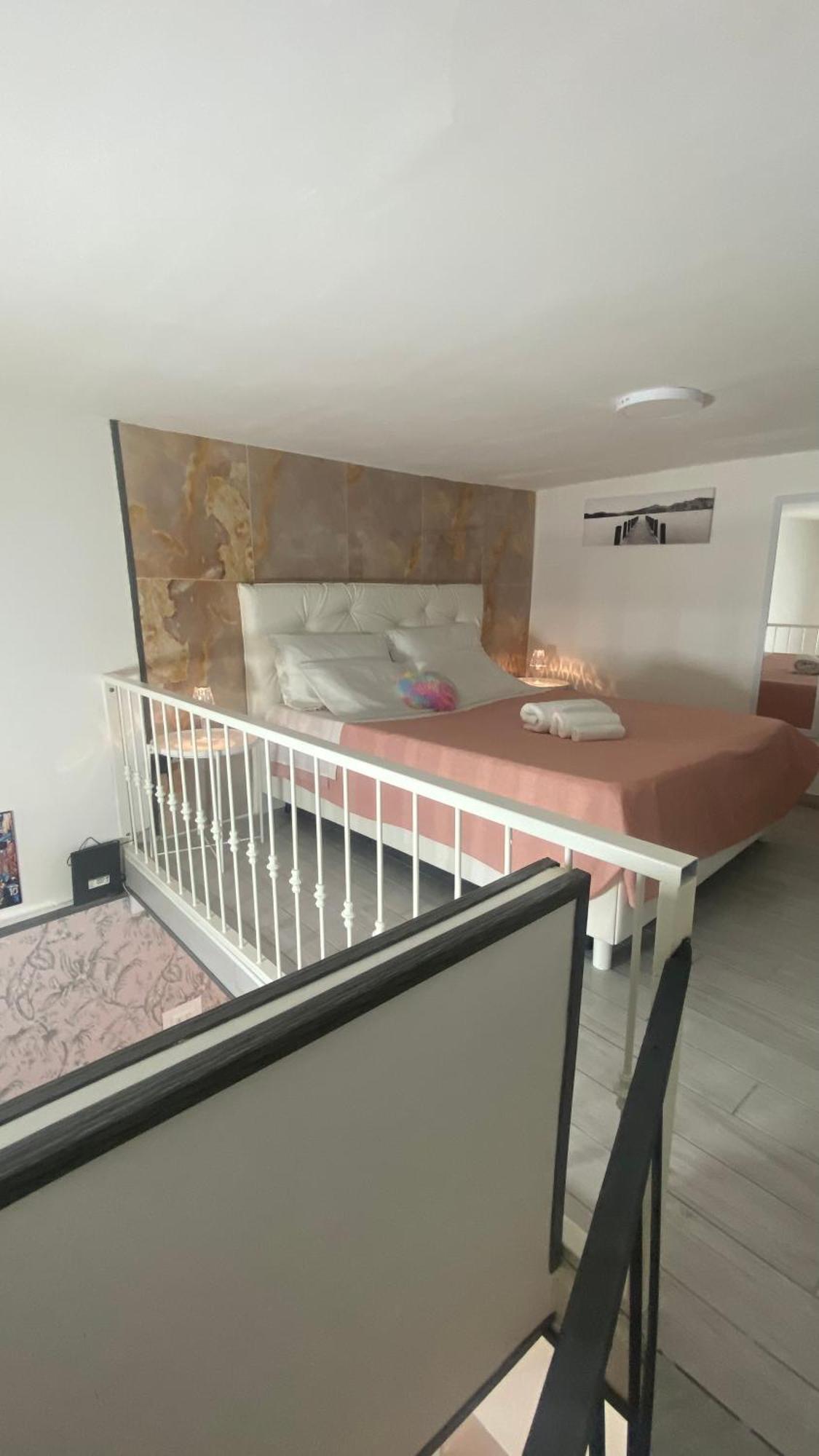 House Quartieri Sasymary Naples Luaran gambar